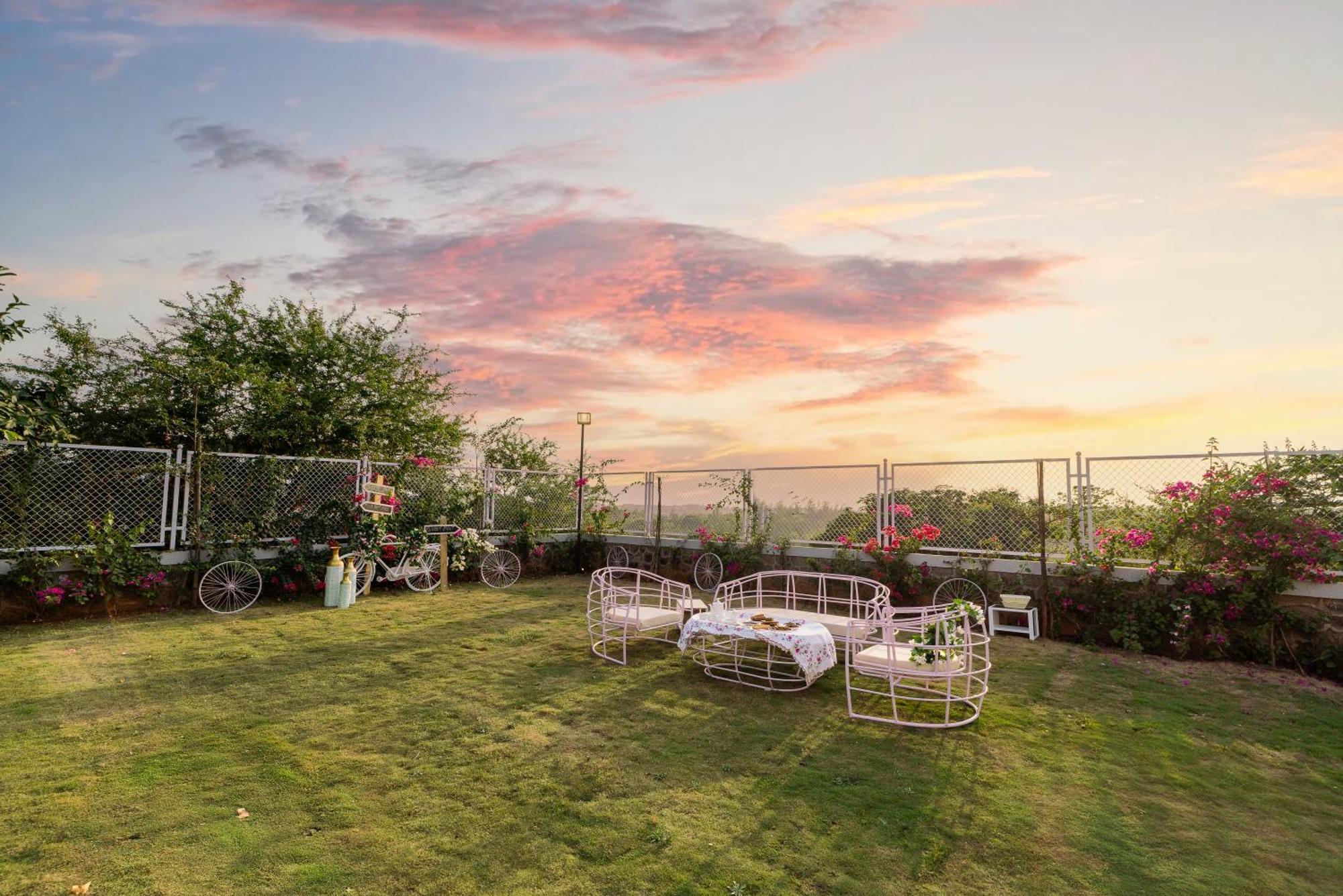 Ekostay Luxe - Casa Noah - Paddle Court & Sunset Point Lonavala Eksteriør bilde