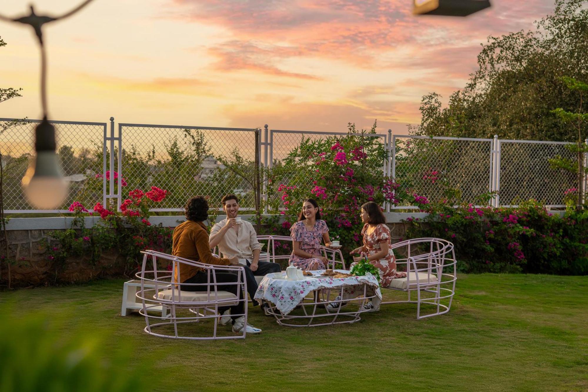 Ekostay Luxe - Casa Noah - Paddle Court & Sunset Point Lonavala Eksteriør bilde